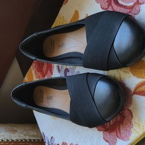 Black Leather Flats Like New